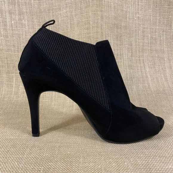 🛑SOLD🛑 high heels stilettos Vera Wang size 10 - Picture 4 of 10